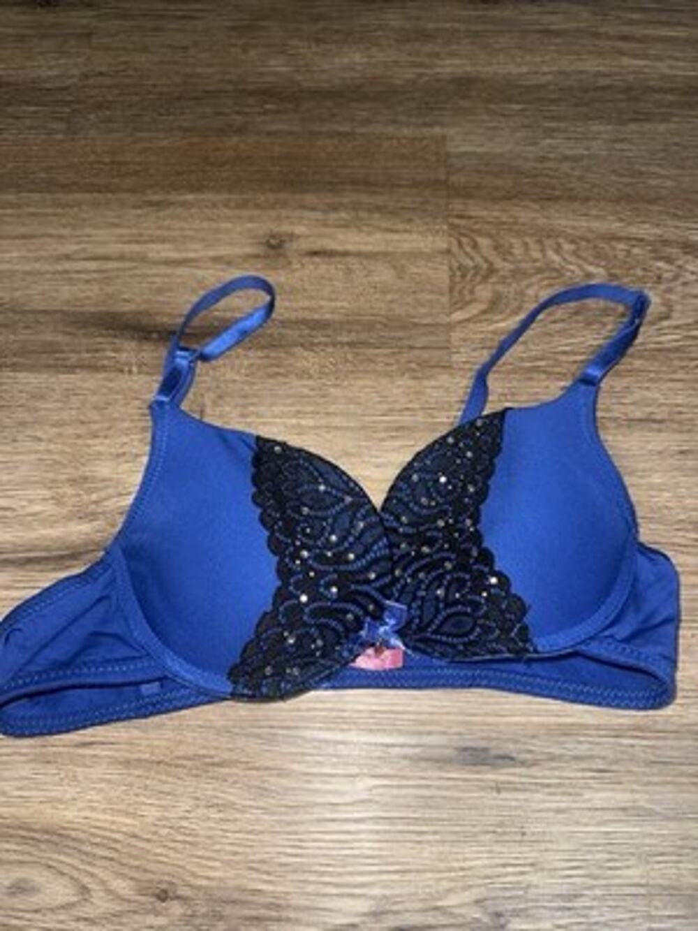 Tarea 34B Rue 21 Blue Underwire Bra Black Lace Rhinestone Accent